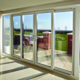 PHÂN PHỐI CỬA NHỰA LÂM ĐỒNG